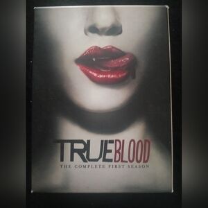 True Blood Complete First Season DVD Det Like New